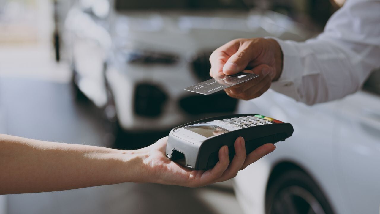 The Worst Car-Buying Advice Everyone Still Follows 性视界传媒 And What to Do Instead